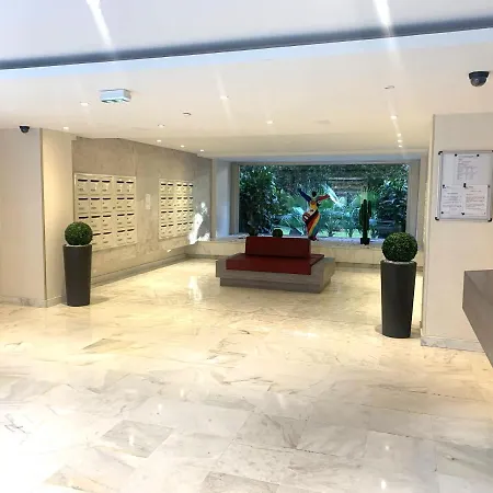 Center Ac Wifi 200 M Sea Behind Martinez Διαμέρισμα