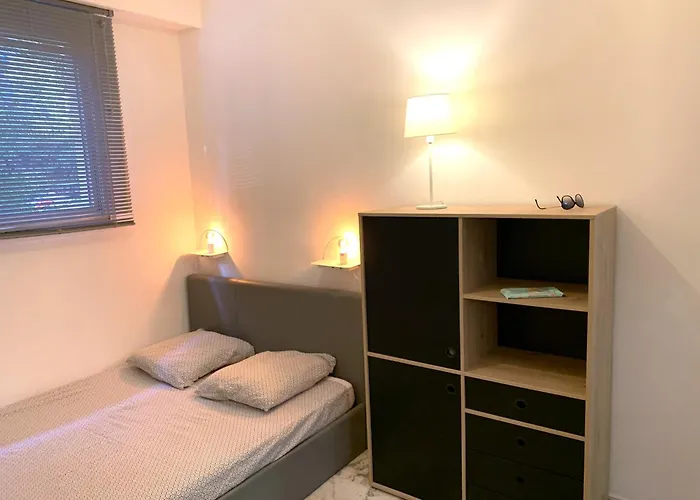 Cannes Croisette Quiet Studio Ac Wifi 200 M From Sea *
